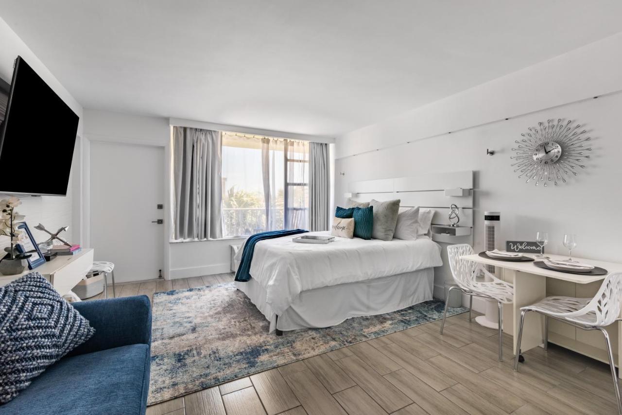 Newly Renovated Oceanfront Studio W/ Balcony - Daytona Beach Exterior foto